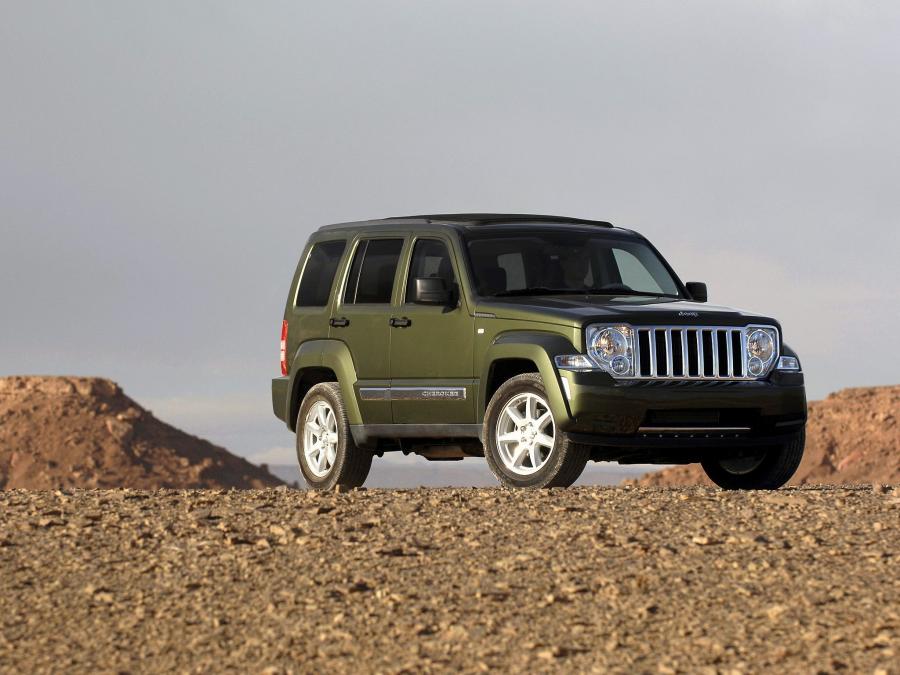  Jeep Cherokee Limited CRD 2007 года  (фото 16 из 30)
